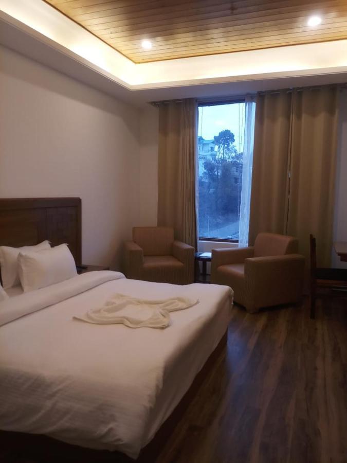 Namastasya Hotel Solan Exterior photo